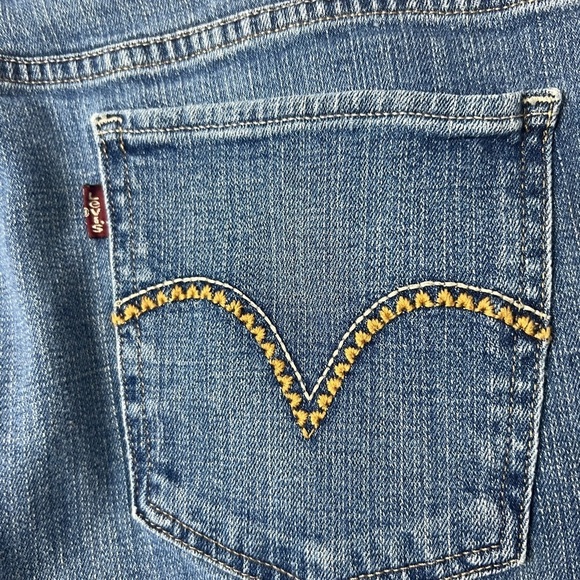 Levi's 505 Women's Straight Leg Legacy Embroidered Pocket Cotton Stretch 34x32 - Picture 7 of 11